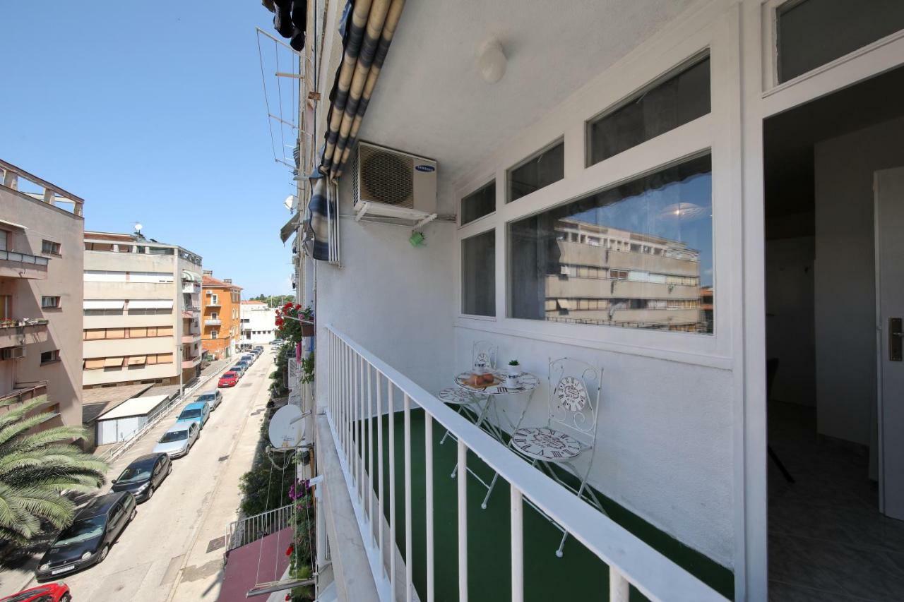 Apartman Lana In City Centre With Garage Zadar Eksteriør billede