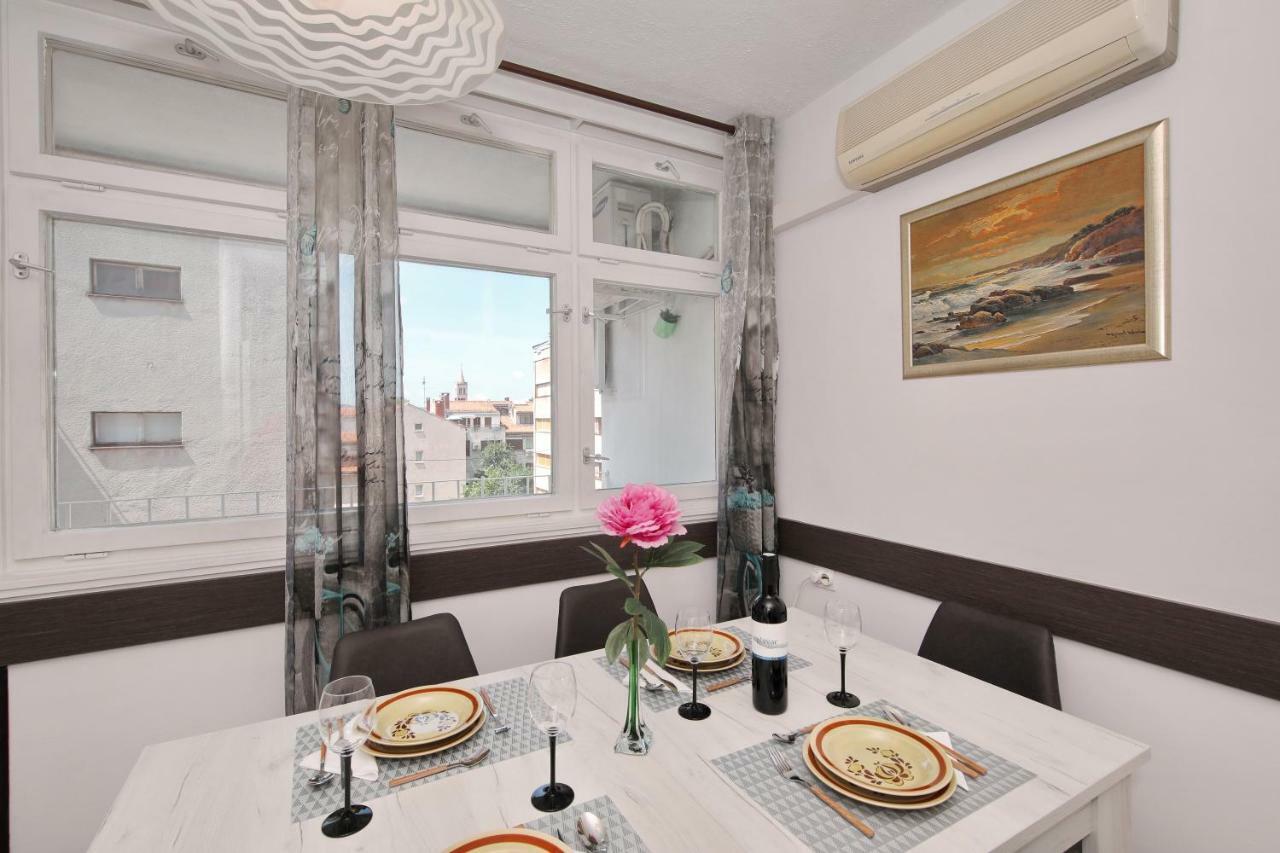 Apartman Lana In City Centre With Garage Zadar Eksteriør billede