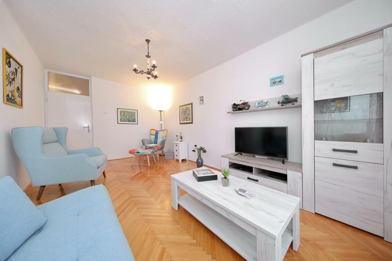 Apartman Lana In City Centre With Garage Zadar Eksteriør billede