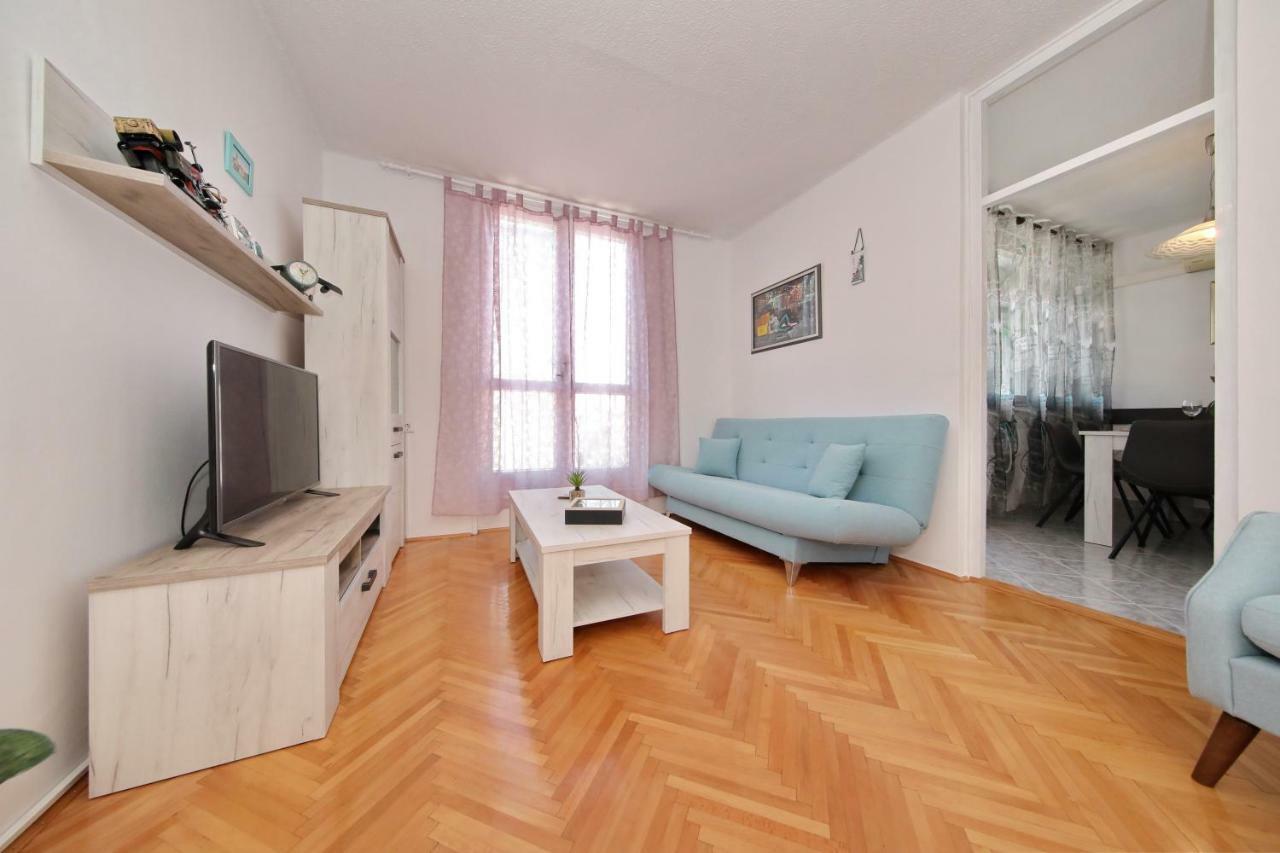 Apartman Lana In City Centre With Garage Zadar Eksteriør billede