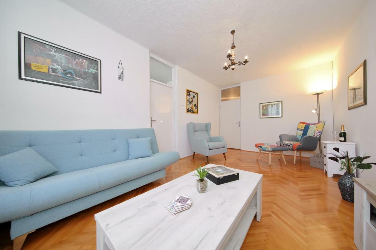 Apartman Lana In City Centre With Garage Zadar Eksteriør billede